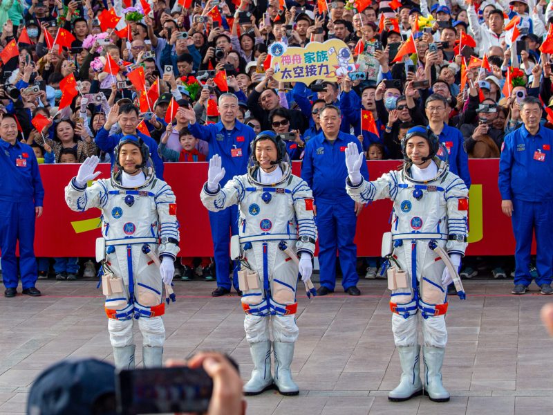 Shenzhou-18 commander Ye Guangfu (right) and astronauts Li Cong (center) and Li Guangsu (left) are celebrated prior to their sendoff.