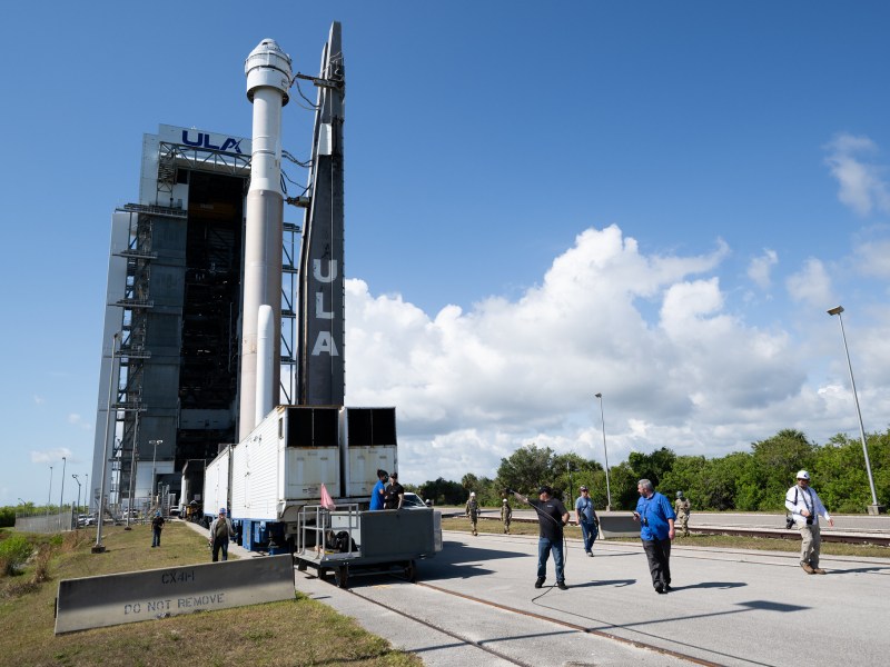 Atlas 5 and VIF