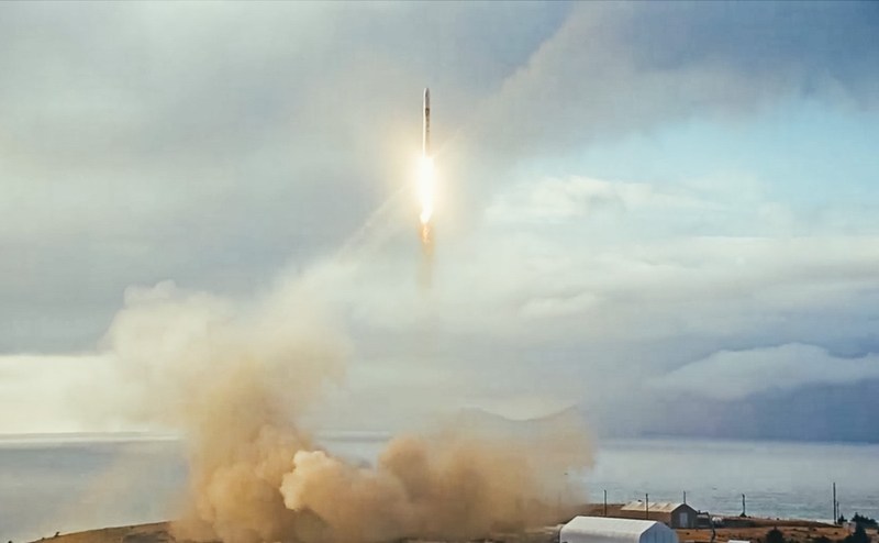 RS1 liftoff