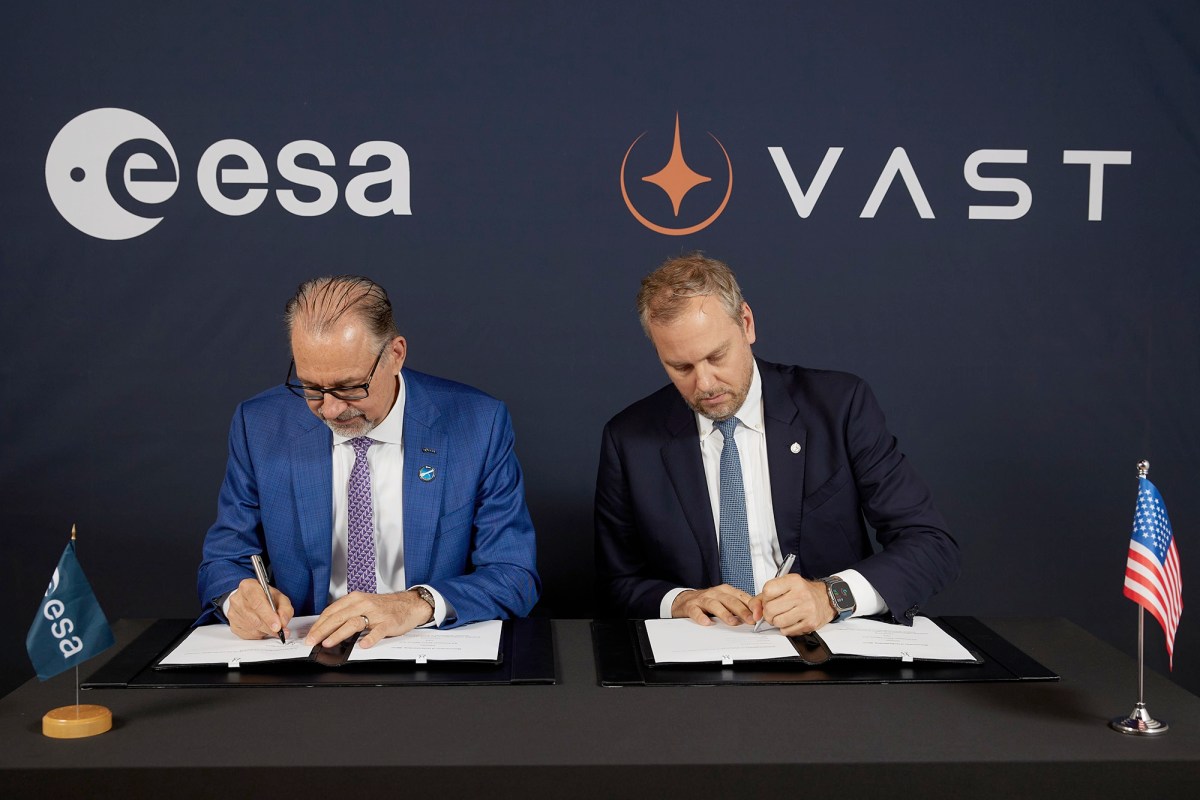 ESA Vast MoU signing