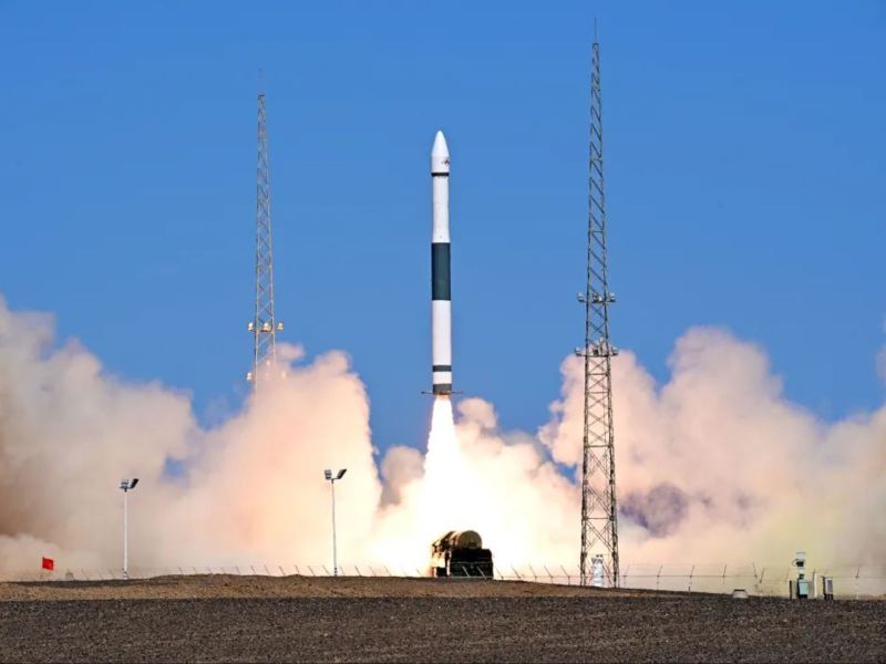 Liftoff of a Kuaizhou-1A solid rocket from a TEL at Jiuquan Satellite Launch Center in the Gobi Desert, on June 22 (UTC), 2022.