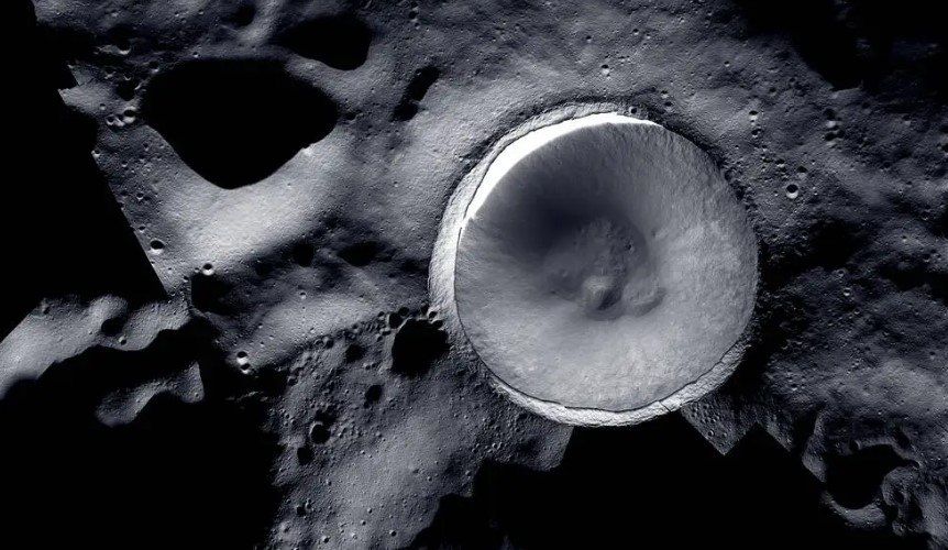 A mosaic of Shackleton Crater near the luanr south pole, showing the depths of the crater. The illuminated rim area will be targeted by China's Chang'e-7 mission.