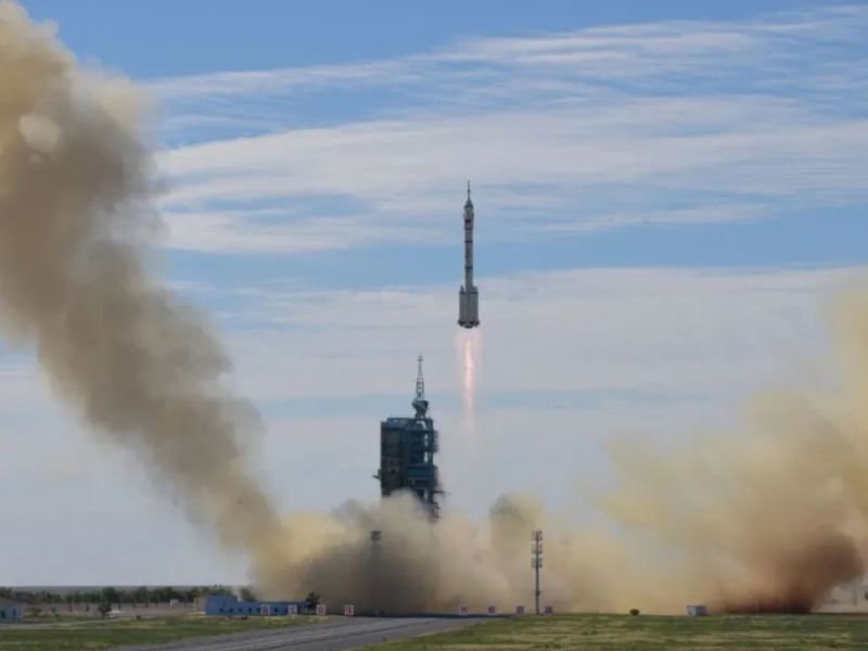 Liftoff of the Long March 2F carrying Shenzhou-12 at 9:22 p.m. Eastern, June 16, 2021.