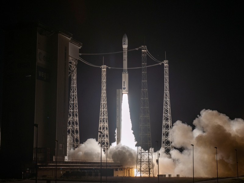 Vega VV23 launch