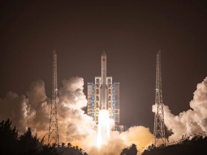 The sixth Long March 5 lifts off into a night sky above Wenchang spaceport, Dec. 15, sending Yaogan-41 into GTO.